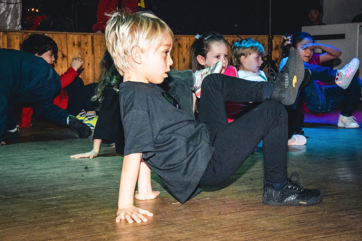 Jc Academy Chrstimas Shows_3656